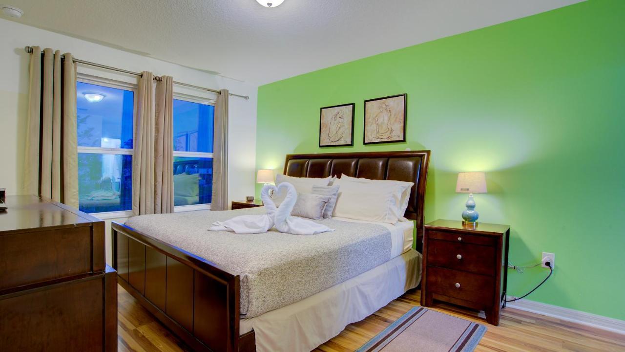 4 Bedroom Sunhaven Townhouse With Pool Near Disney Kissimmee Buitenkant foto