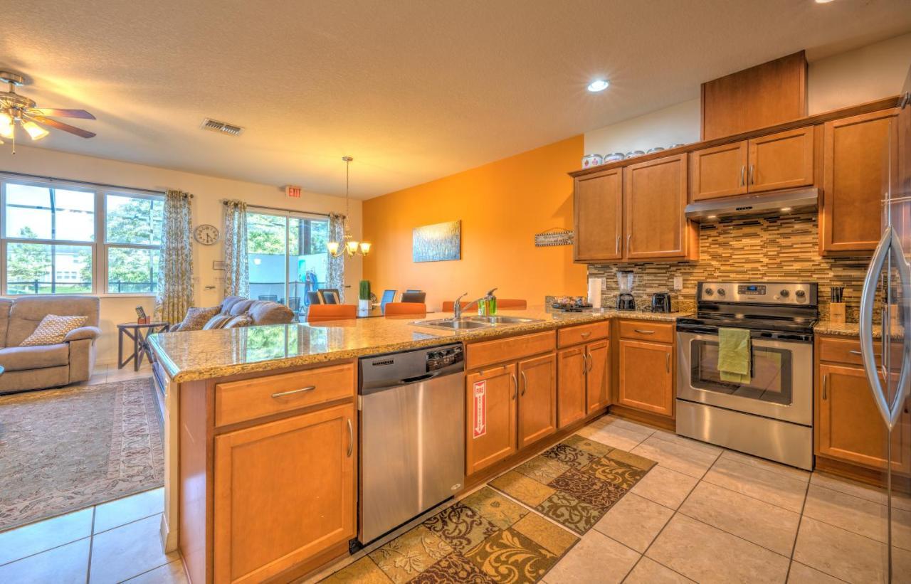 4 Bedroom Sunhaven Townhouse With Pool Near Disney Kissimmee Buitenkant foto